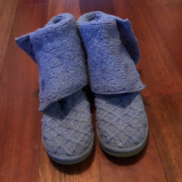 Purple UGG Cardigan Boots - Picture 7 of 7